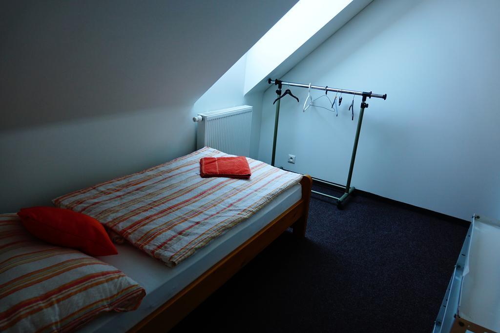 Penzion U Studanky Karlovy Vary Bagian luar foto