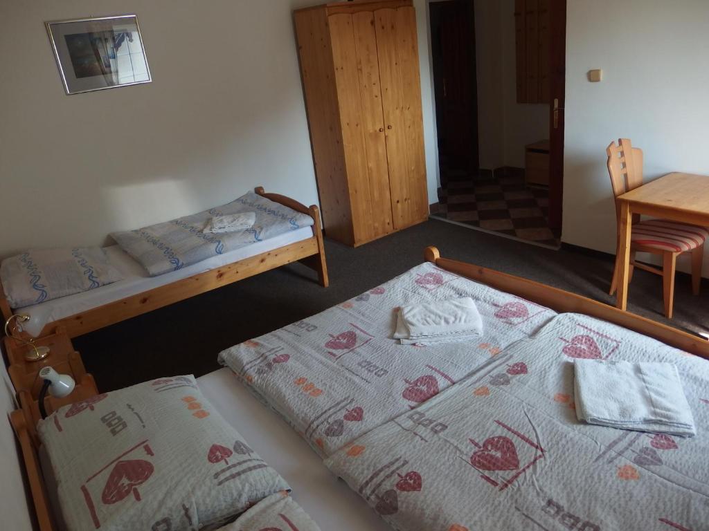 Penzion U Studanky Karlovy Vary Ruang foto